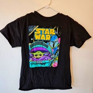 Disney Star Wars The Mandalorian Comic Style T-Shirt – Grogu & The Mandalorian